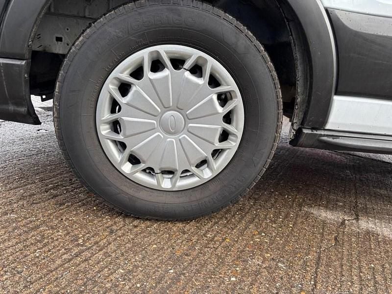 Used Ford Transit S 105 HP (77 kW) 2022 White Van