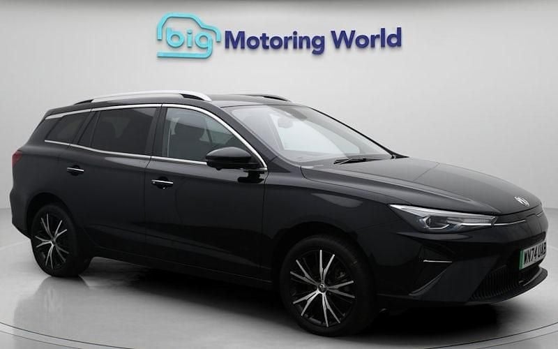 Used 2022 MG MG5 EV Trophy Estate | £18,400 (Fair price) - Image 1/4
