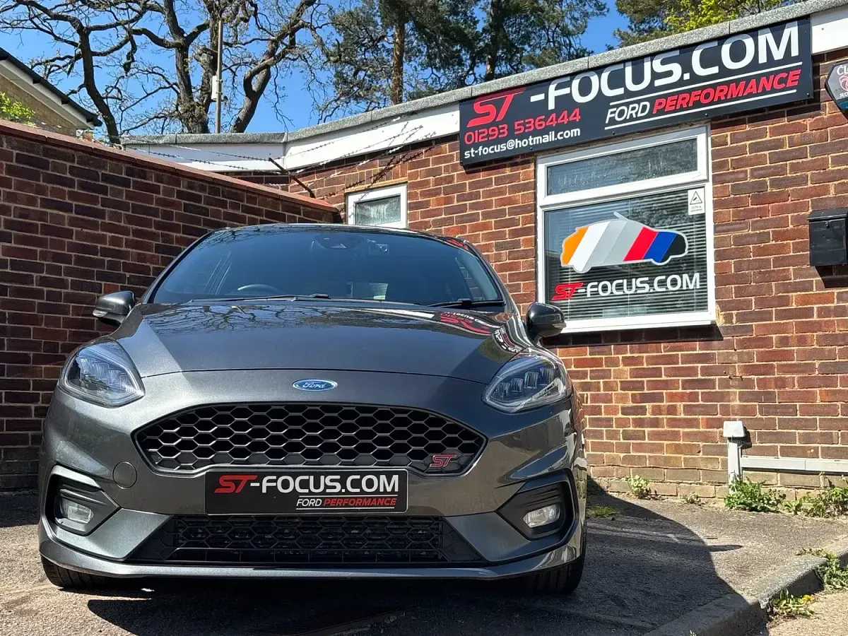 Used Ford Fiesta ST 200 HP (147 kW) 2019 Grey Hatchback