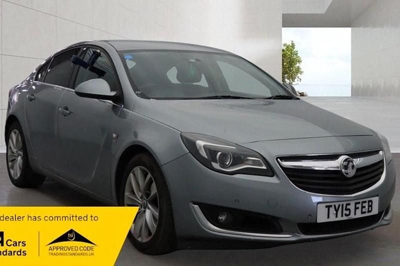 Second-hand Vauxhall Insignia SRi 163 CP (119 kW) 2016 Argintiu Hatchback