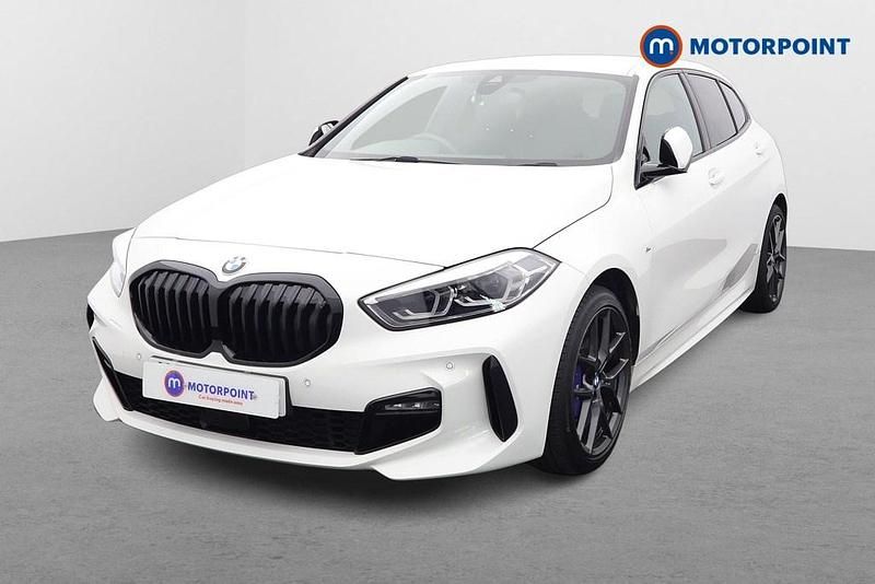 Used BMW 118 M Sport 136 HP (100 kW) 2023 White Hatchback