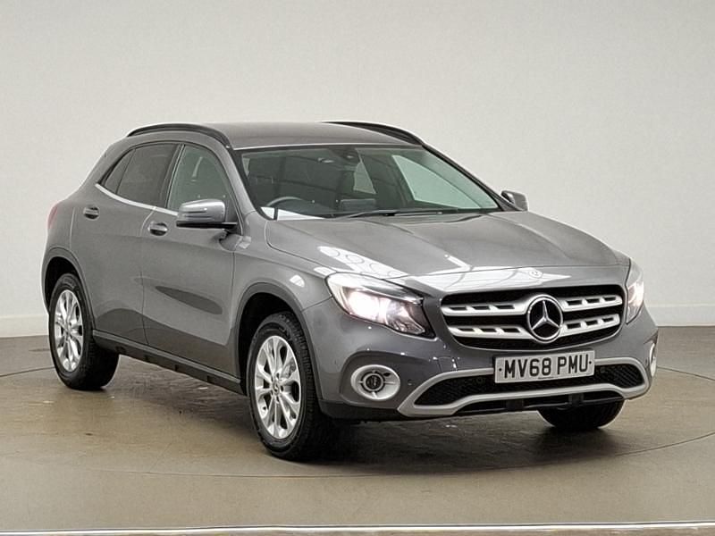 Used Mercedes GLA200 Executive 156 HP (114 kW) 2018 Grey SUV