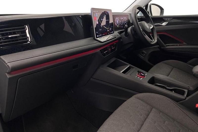 Używany VW Tiguan Match 150 KM (110 kW) 2026 Biały SUV