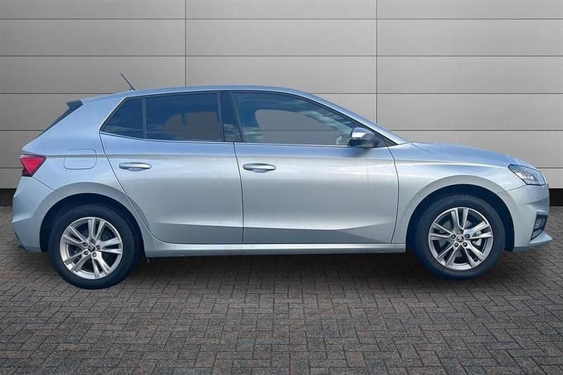 Used Skoda Fabia SE L 116 HP (85 kW) 2024 Brilliant silver Hatchback