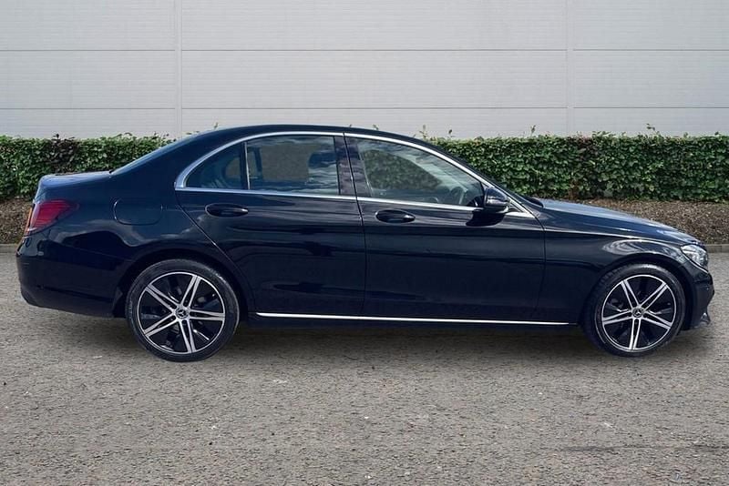 Second-hand Mercedes C220 2021 Negru Berlinǎ