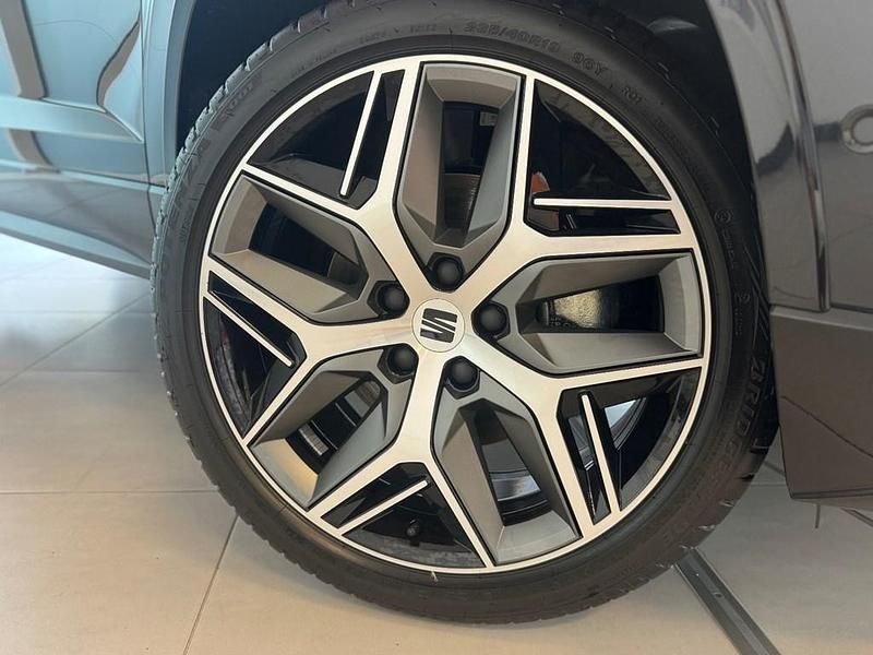 New Seat Ateca FR Sport 150 HP (110 kW) 2025 Black magic SUV