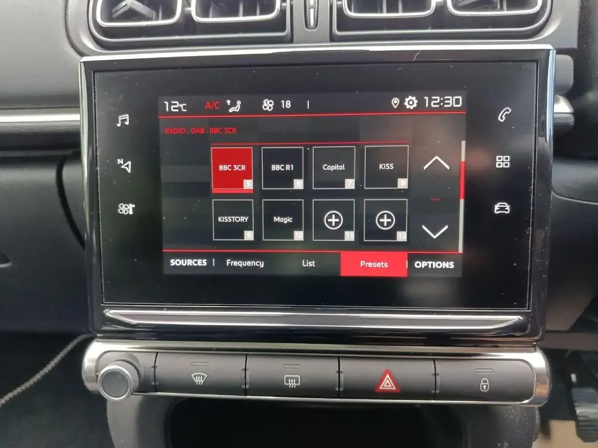 Used Citroën C3 PureTech 82 HP (60 kW) 2023 Brown Hatchback