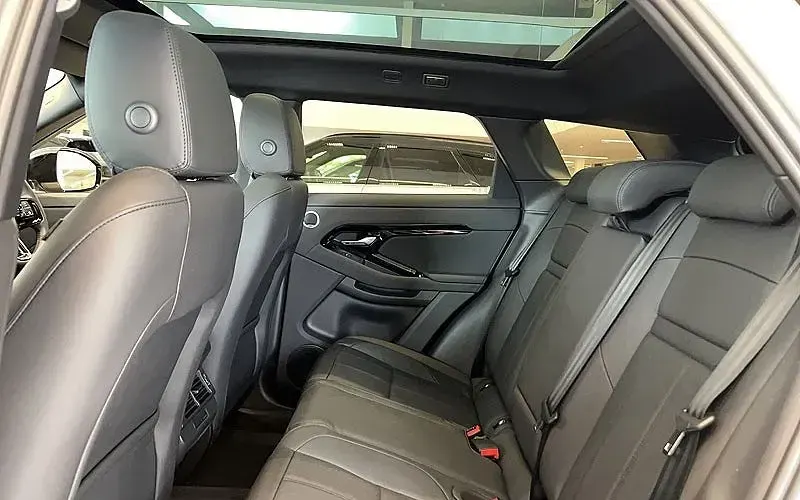 New Land Rover Range Rover evoque SE Dynamic 204 HP (150 kW) 2026 SUV