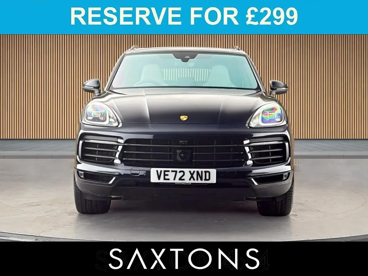 Used Porsche Cayenne E-Hybrid Platinum Edition 2023 Blue SUV