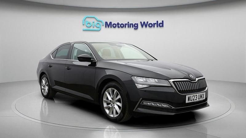 Used Skoda Superb Dynamic 218 HP (160 kW) 2023 Black Hatchback