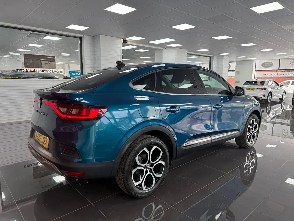 Used Renault Arkana Version S 140 HP (102 kW) 2022 Blue SUV