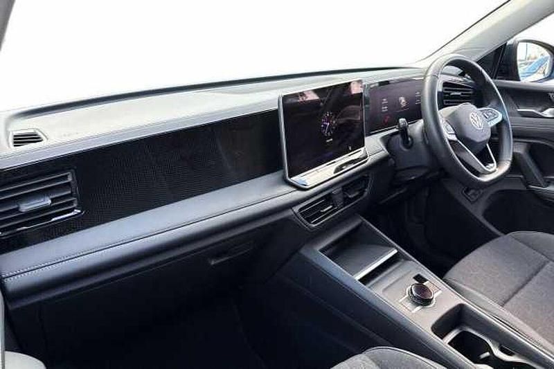 Gebraucht VW Tiguan Match 204 PS (150 kW) 2025 Blau SUV