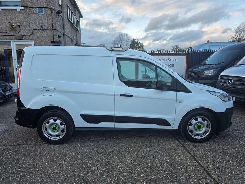 Used Ford Transit Connect S 100 HP (73 kW) 2019 White MPV