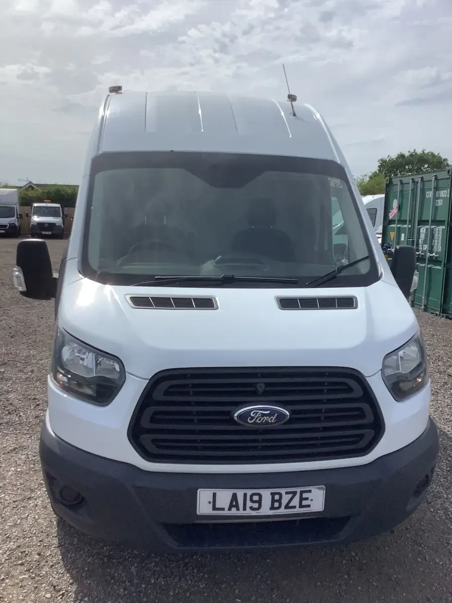 Used Ford Transit 130 HP (95 kW) 2019 White Van