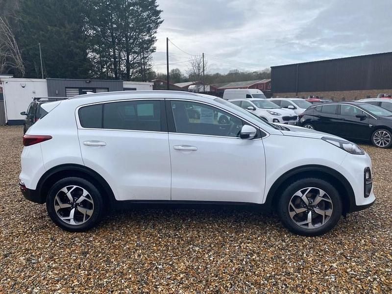 Used Kia Sportage 130 HP (95 kW) 2018 White SUV