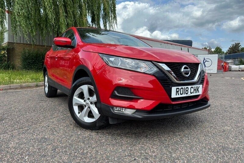 Red Used 2018 Nissan Qashqai Acenta SUV | £8,690 (Super price) - Image 1/1
