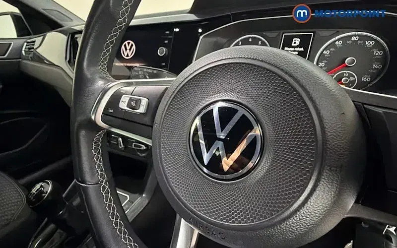 Used VW Polo R-line 110 HP (80 kW) 2021 Red Hatchback