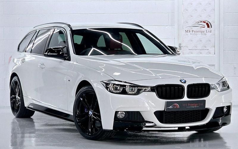 White Used 2018 BMW 320 M Sport Estate | £14,000 (Fair price) - Image 1/4