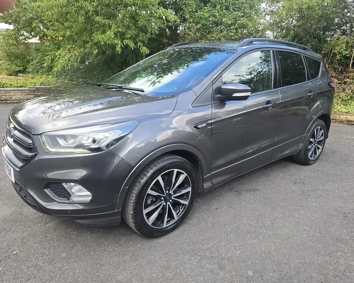 Used Ford Kuga ST-Line 120 HP (88 kW) 2018 Grey SUV