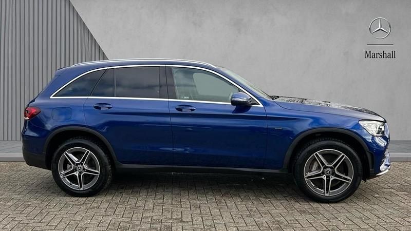 Used Mercedes GLC300 AMG line 306 HP (225 kW) 2021 Brilliant blue metallic