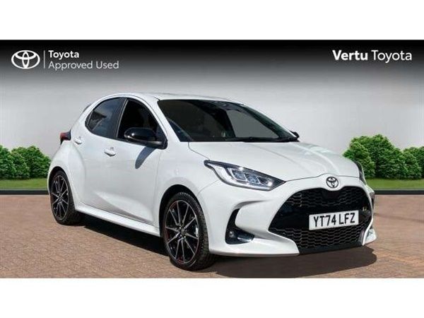 Used 2024 Toyota Yaris Sport Hatchback | £23,172 (Fair price) - Image 1/4