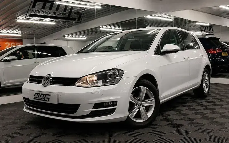 Used VW Golf VII Edition 110 HP (80 kW) 2016 Hatchback