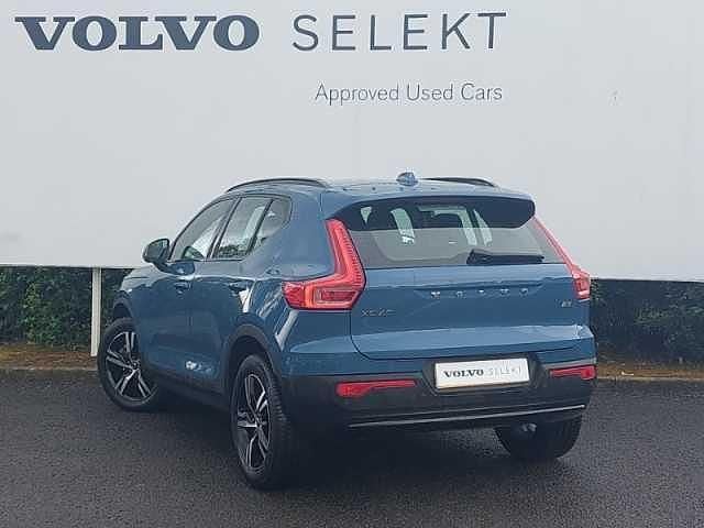 Used Volvo XC40 Plus 161 HP (118 kW) 2024 SUV