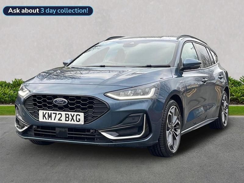 Blue Used 2022 Ford Focus ST-Line Estate | £15,495 (Fair price) - Image 1/2