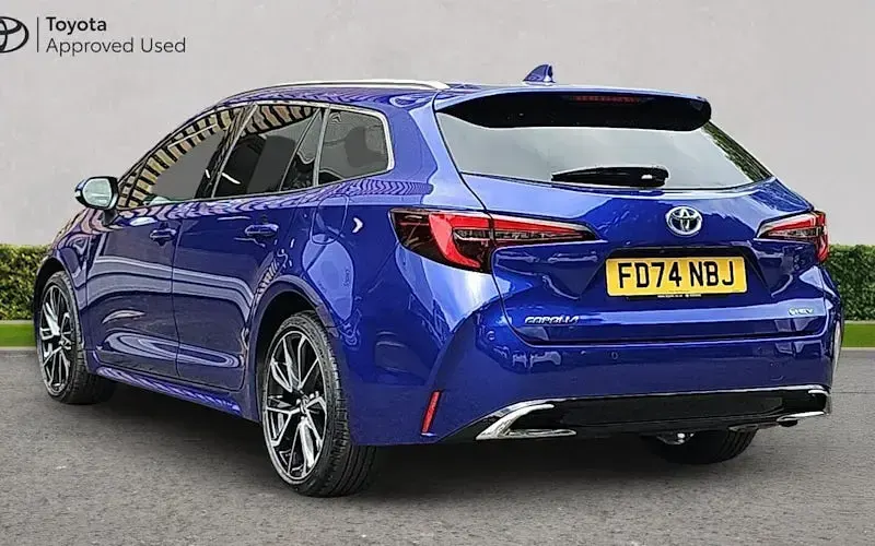 Used Toyota Corolla 196 HP (144 kW) 2025 Juniper blue Estate