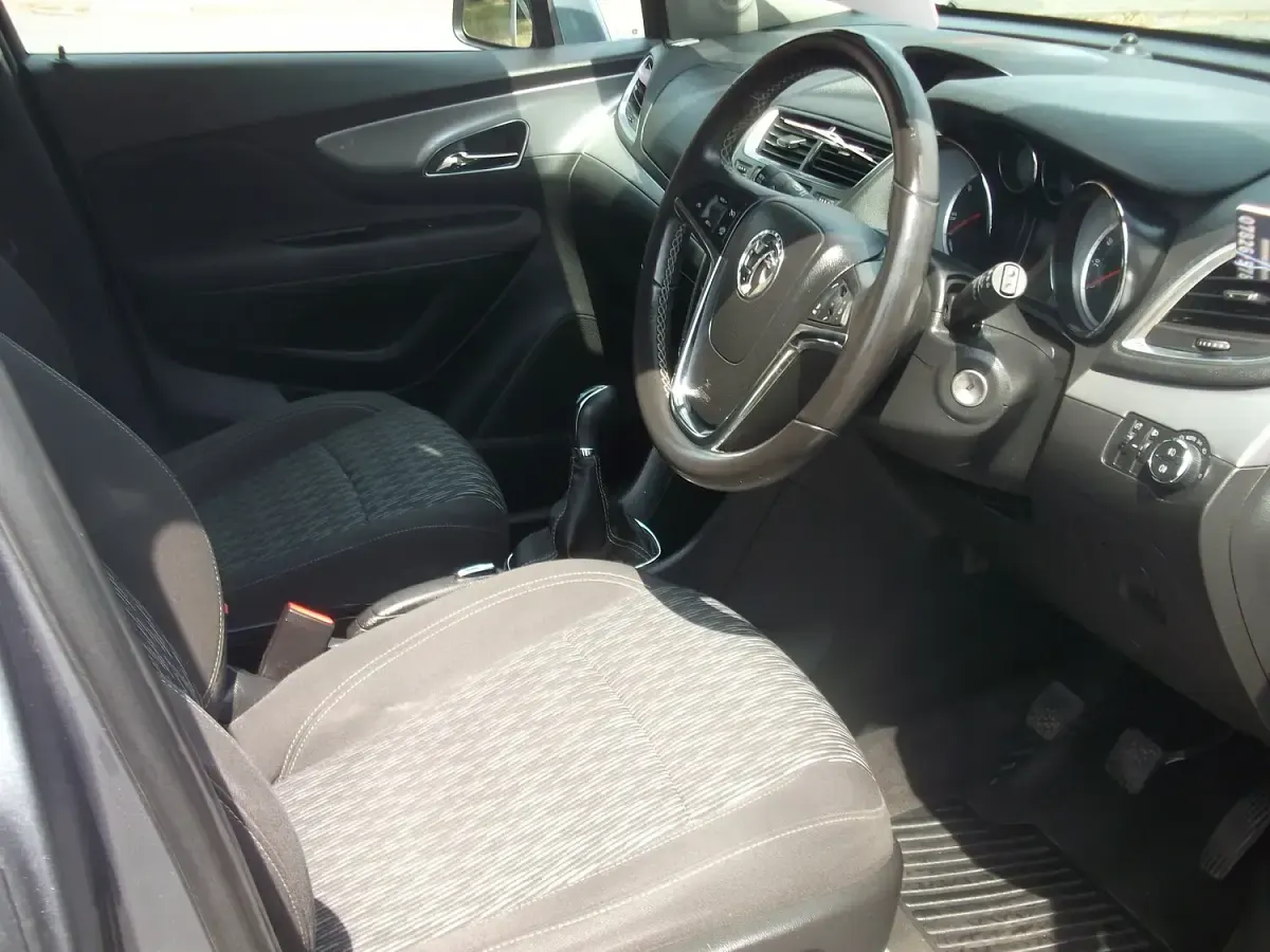 Used Vauxhall Mokka 130 HP (95 kW) 2015 Grey SUV