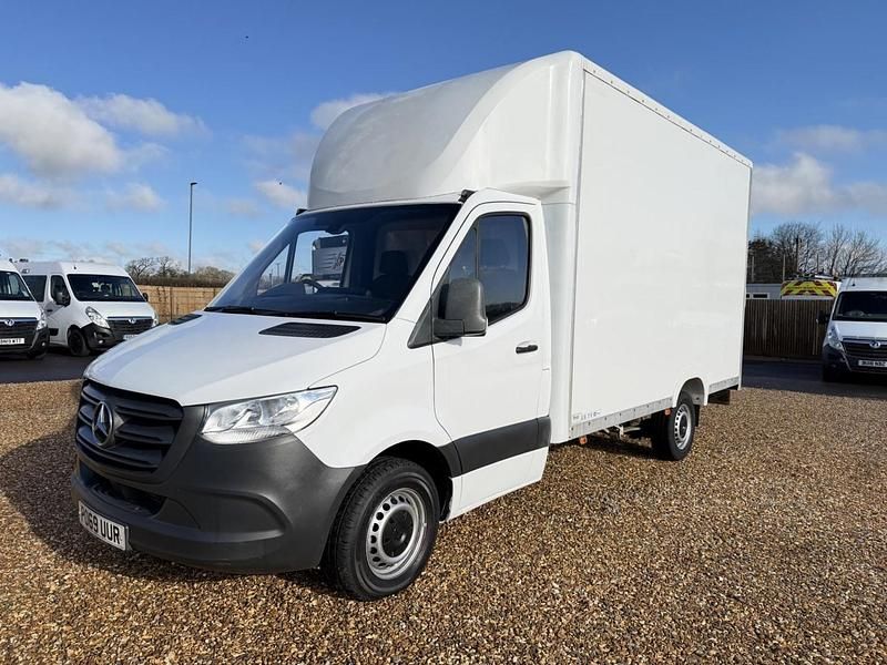 Used Mercedes Sprinter 114 HP (83 kW) 2019 White Van