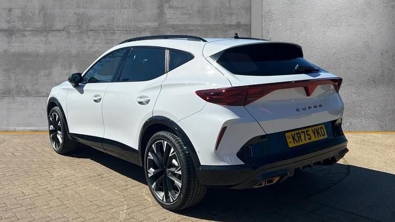 Begagnad Cupra Formentor VZ2 272 HK (200 kW) 2025 Vit SUV