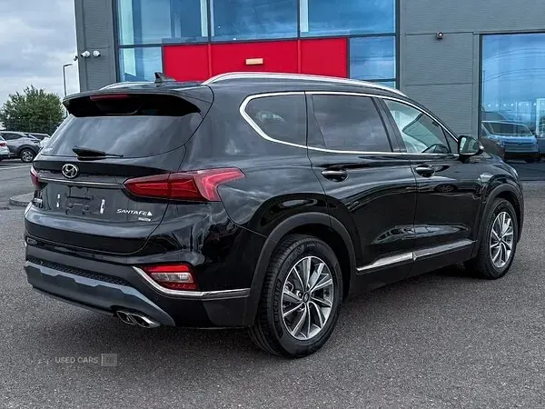 Used Hyundai Santa Fe Premium 200 HP (147 kW) 2019 Black SUV