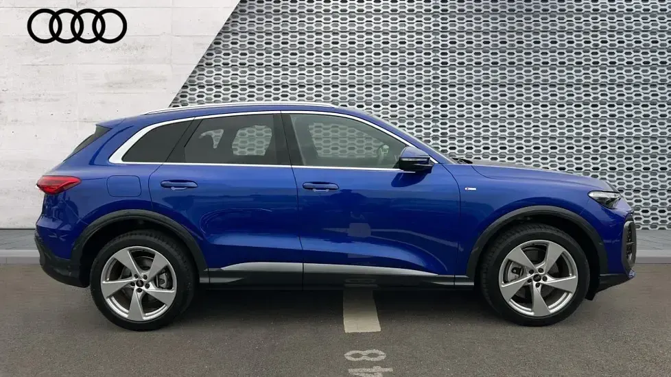 Nowe Audi Q5 S-Line 204 KM (150 kW) 2026 Niebieski SUV