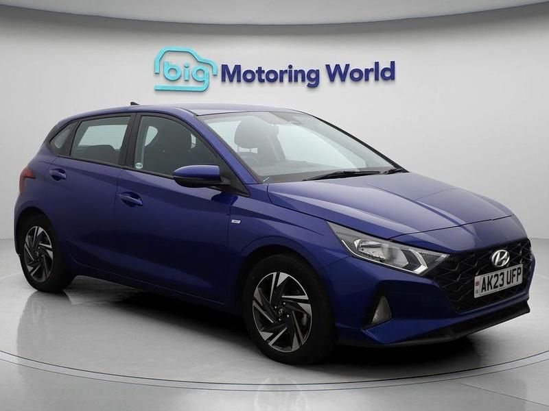 Blue Used 2023 Hyundai i20 SE Hatchback | £14,500 (Fair price) - Image 1/4