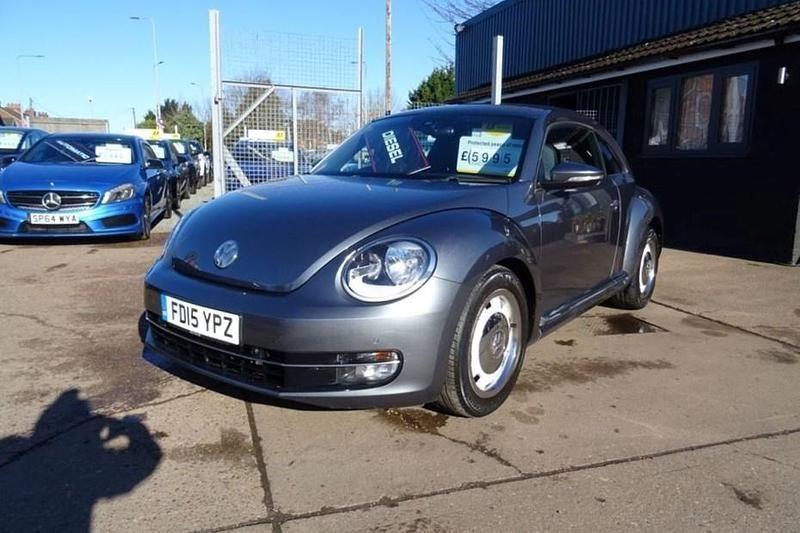 Used VW Beetle Design 110 HP (80 kW) 2015 Grey Hatchback