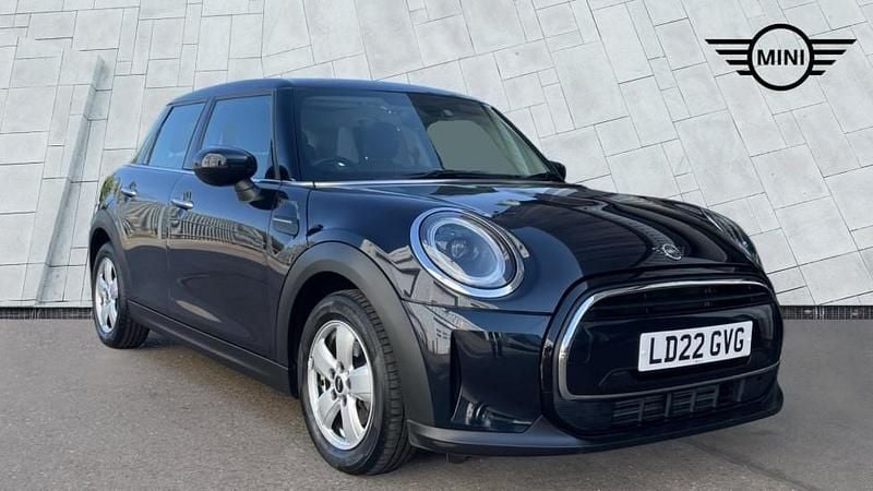 Used Mini ONE Classic 101 HP (74 kW) 2022 Black Hatchback