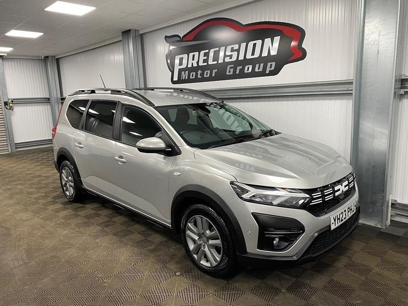 Used Dacia Jogger Expression 110 HP (80 kW) 2023 Grey MPV