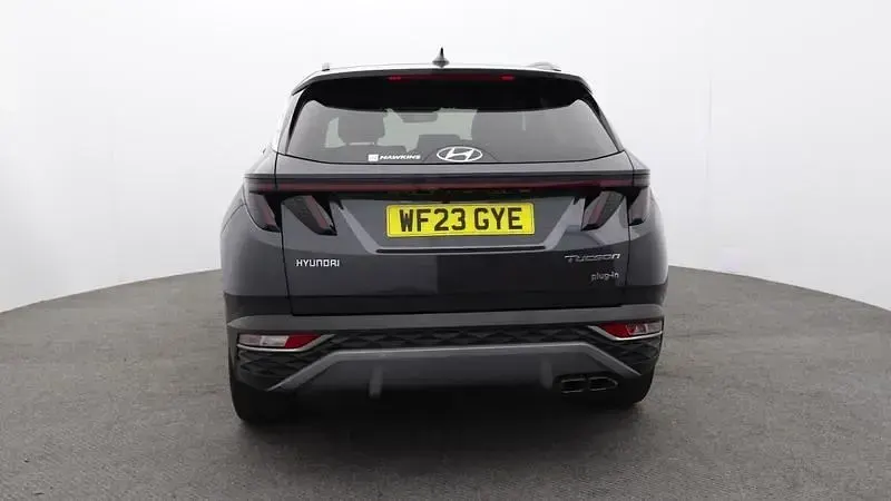 Usado Hyundai Tucson Ultimate 2023 Gris SUV