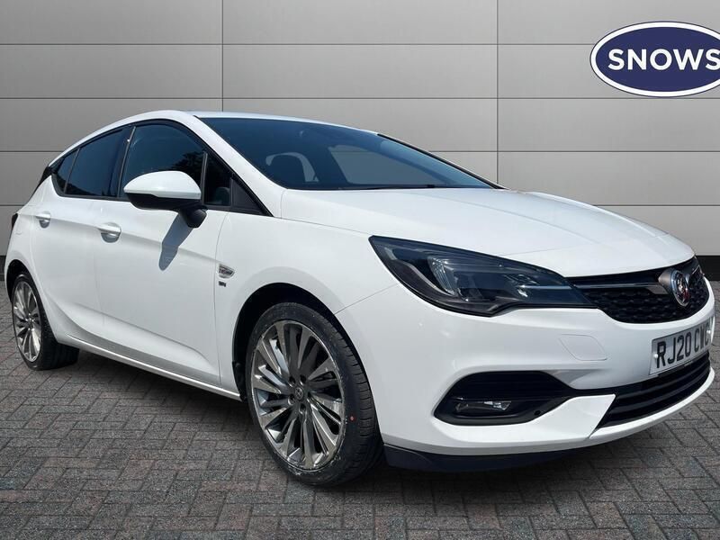 White Used 2020 Vauxhall Astra SRi | £10,183 (Fair price) - Image 1/4