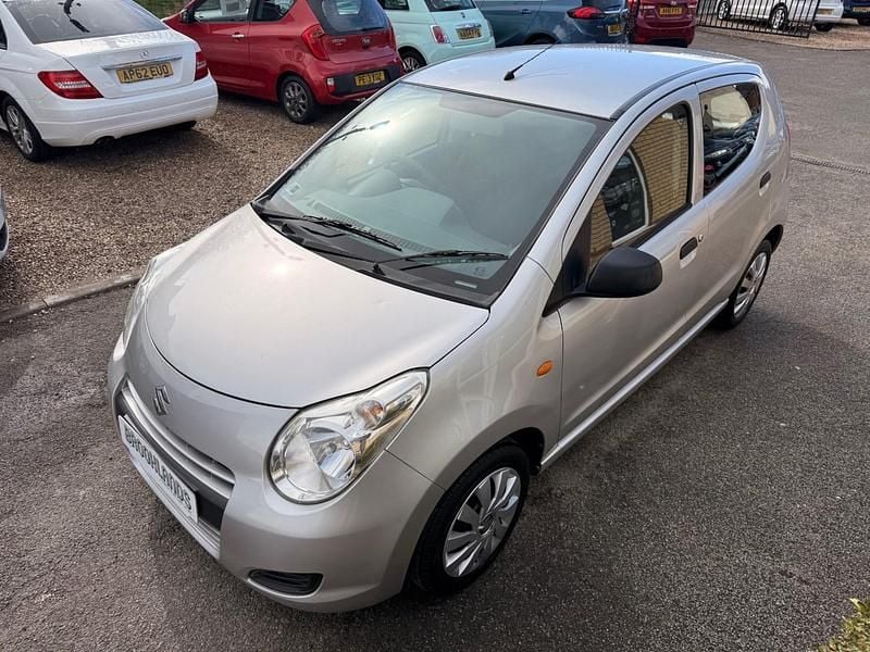 Usado Suzuki Alto SZ5 68 CV (50 kW) 2013 Plateado Utilitario