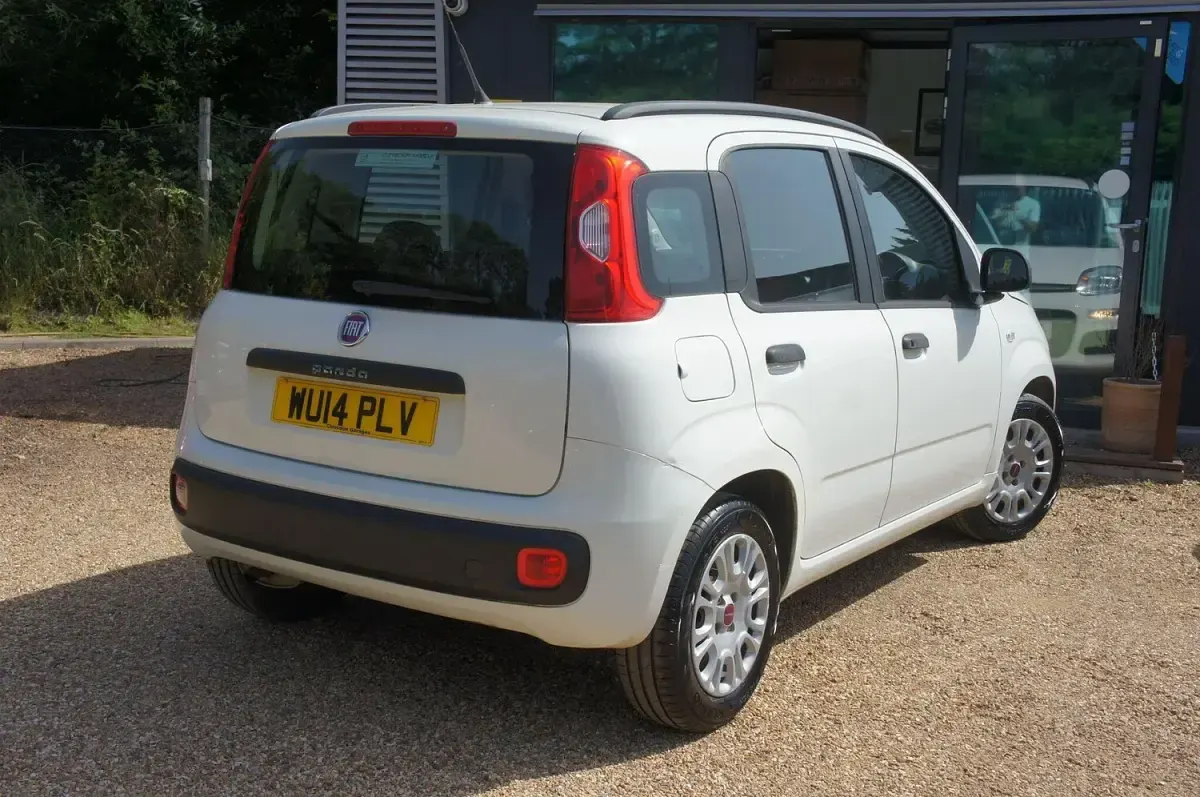 Used Fiat Panda Easy 69 HP (50 kW) 2014 White Hatchback