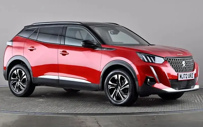 Used Peugeot 2008 GT 131 HP (96 kW) 2022 SUV