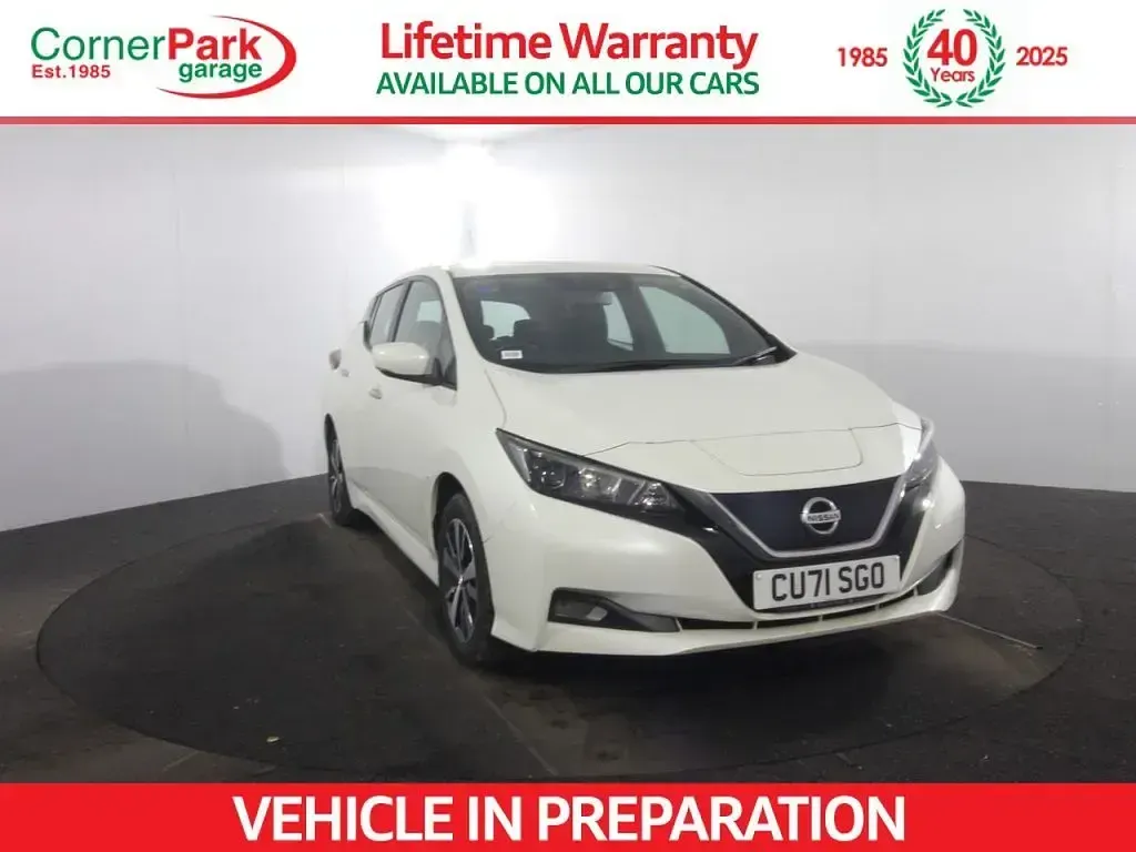Gebraucht Nissan Leaf Acenta 110 kW (150 PS) 2021 Kleinwagen