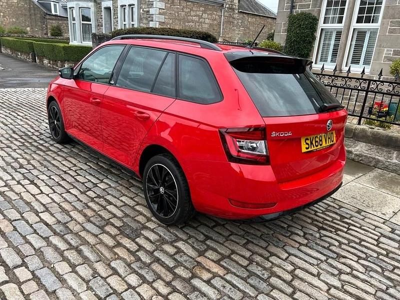 Used Skoda Fabia Monte Carlo 110 HP (80 kW) 2018 Red Estate
