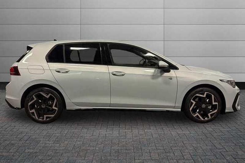 New VW Golf VIII 150 HP (110 kW) 2025