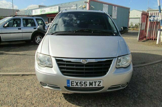 Used Chrysler Voyager 148 HP (108 kW) 2005 MPV
