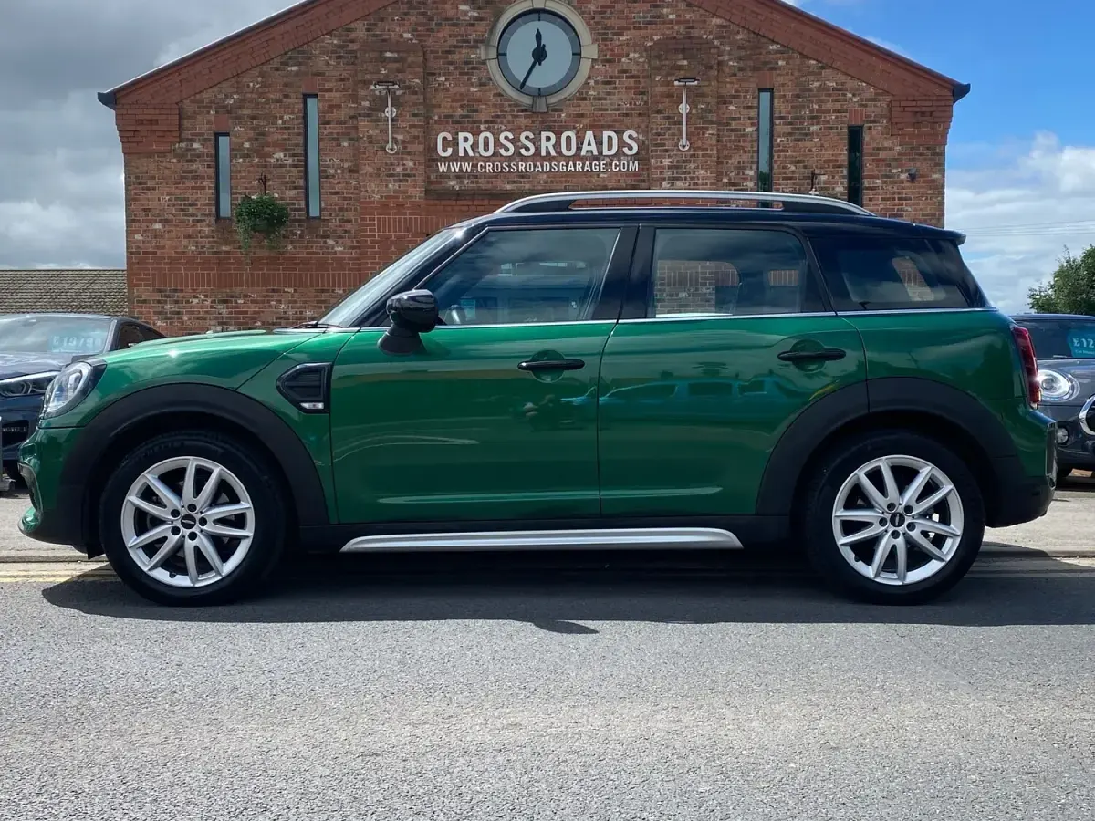 Used Mini Cooper Sport 2023 British racing green Hatchback