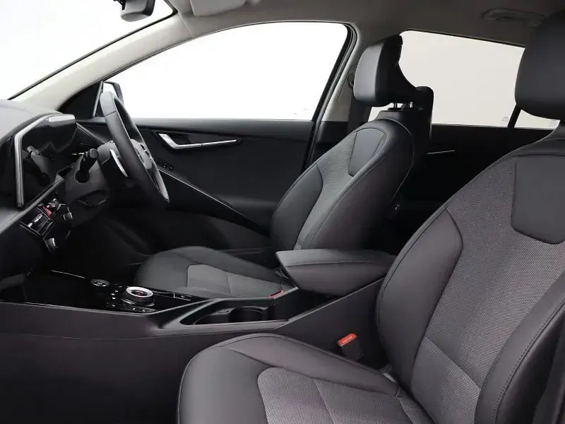 Neu Kia Niro 44 PS (32 kW) 2025 Schwarz SUV