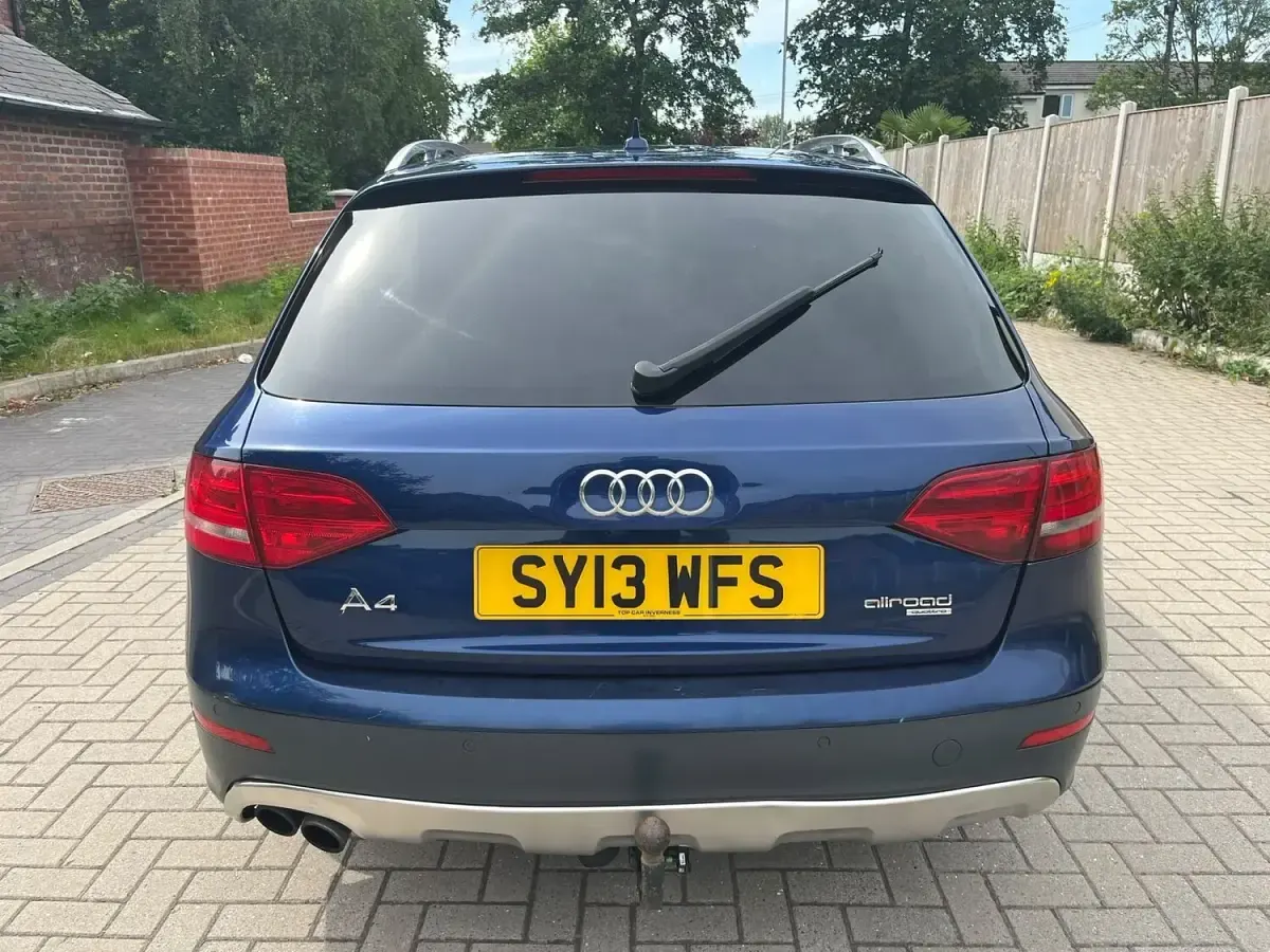 Used Audi A4 Allroad 177 HP (130 kW) 2013 Blue Estate